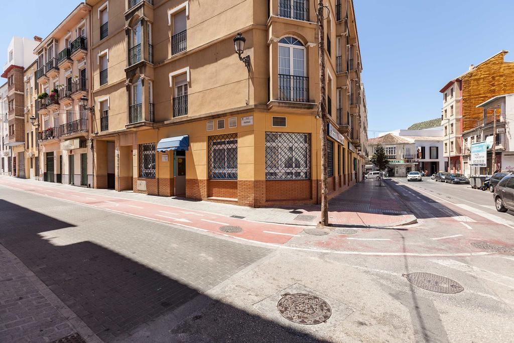 Urbanchicmalaga 3 Bedroom Spacious Quiet Historic Malaga Apt Exteriör bild