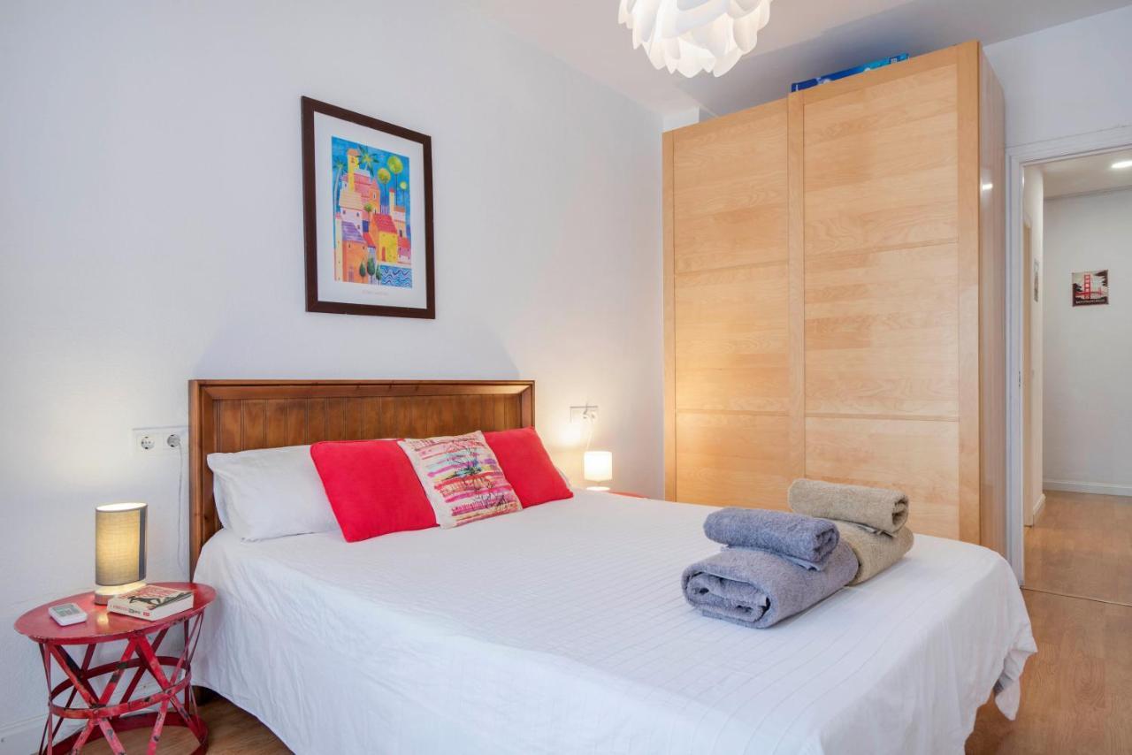 Urbanchicmalaga 3 Bedroom Spacious Quiet Historic Malaga Apt Exteriör bild