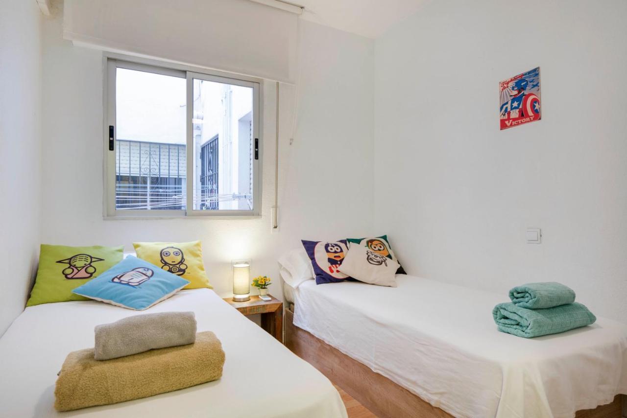 Urbanchicmalaga 3 Bedroom Spacious Quiet Historic Malaga Apt Exteriör bild
