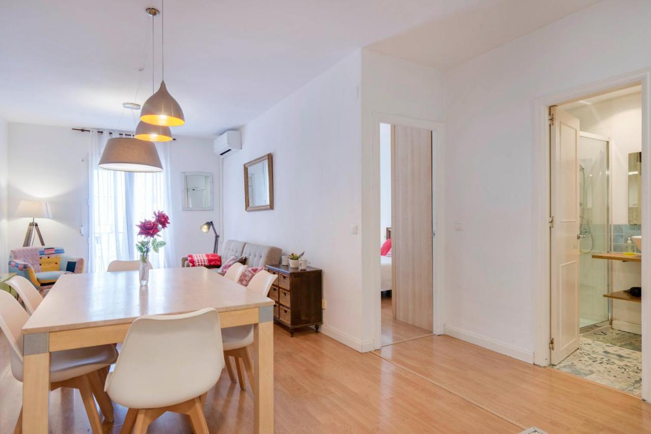 Urbanchicmalaga 3 Bedroom Spacious Quiet Historic Malaga Apt Exteriör bild